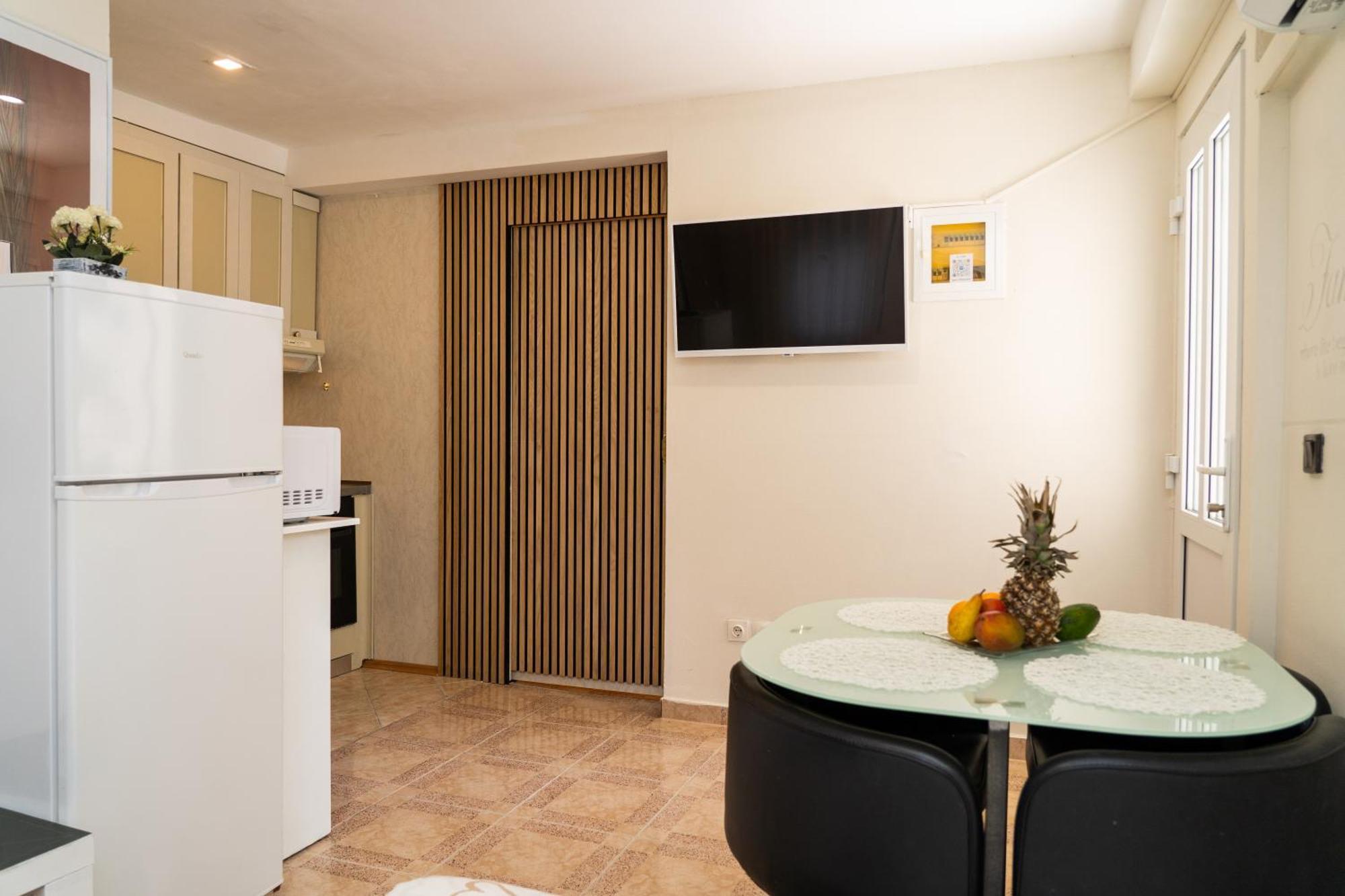 Apartmani Perko Trogir Exterior foto